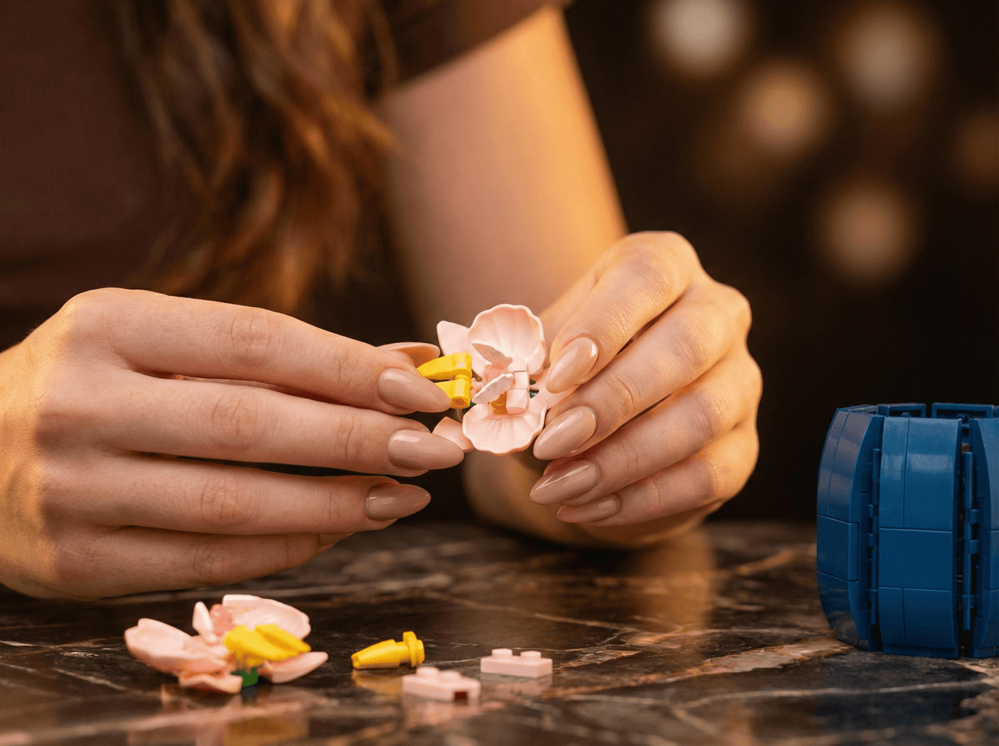 Kreative Orchidee – 606 Teile Klemmbaustein - Set für Erwachsene - Dearly Gifts